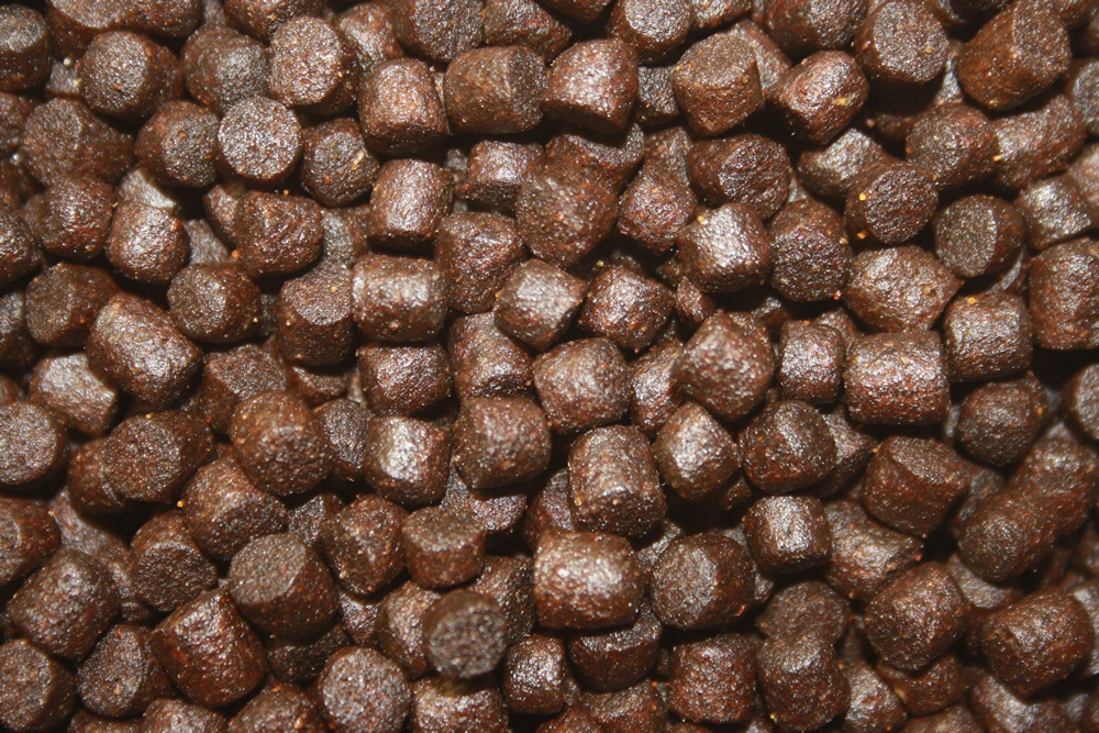 Gesundheitsfutter für Koi im Frühjahr, Energiefutter VitaliSan Digest Monoglyceride teilsinkend 15kg