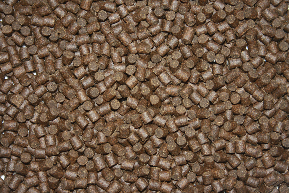 Koiwinterfutter, Sinkfutter für Koi im Winter Tomodachi Deep Winter 5mm 15kg