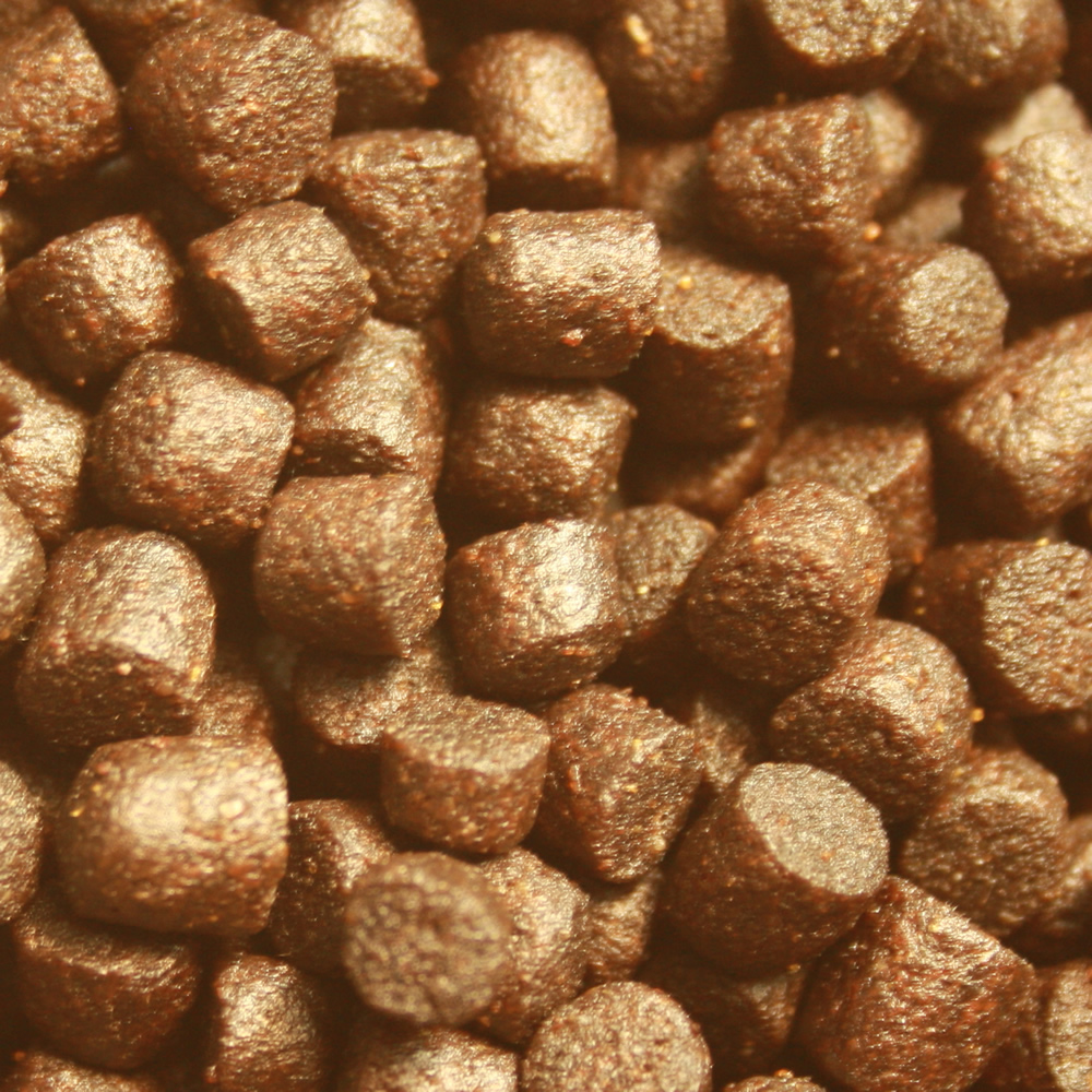 Herbstfutter für Koi, schwimmendes Energiefutter  Spirulina Farbverbesserung, Immunschutz 10kg 8mm