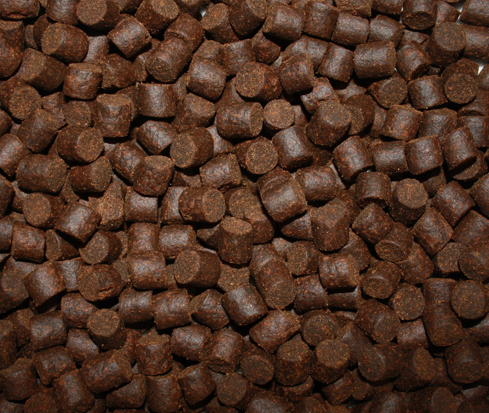 Störfutter 8mm Pellets, Energiefutter für große Störe, Sinkfutter, Kraftfutter, Tomodachi  10kg